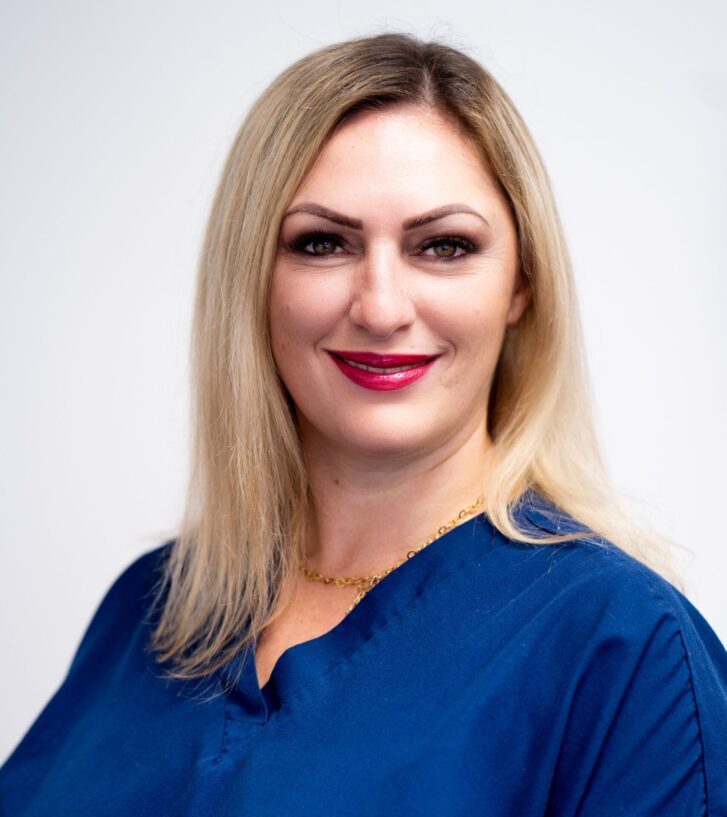 Vm Scaled E1673473517178 727x1024